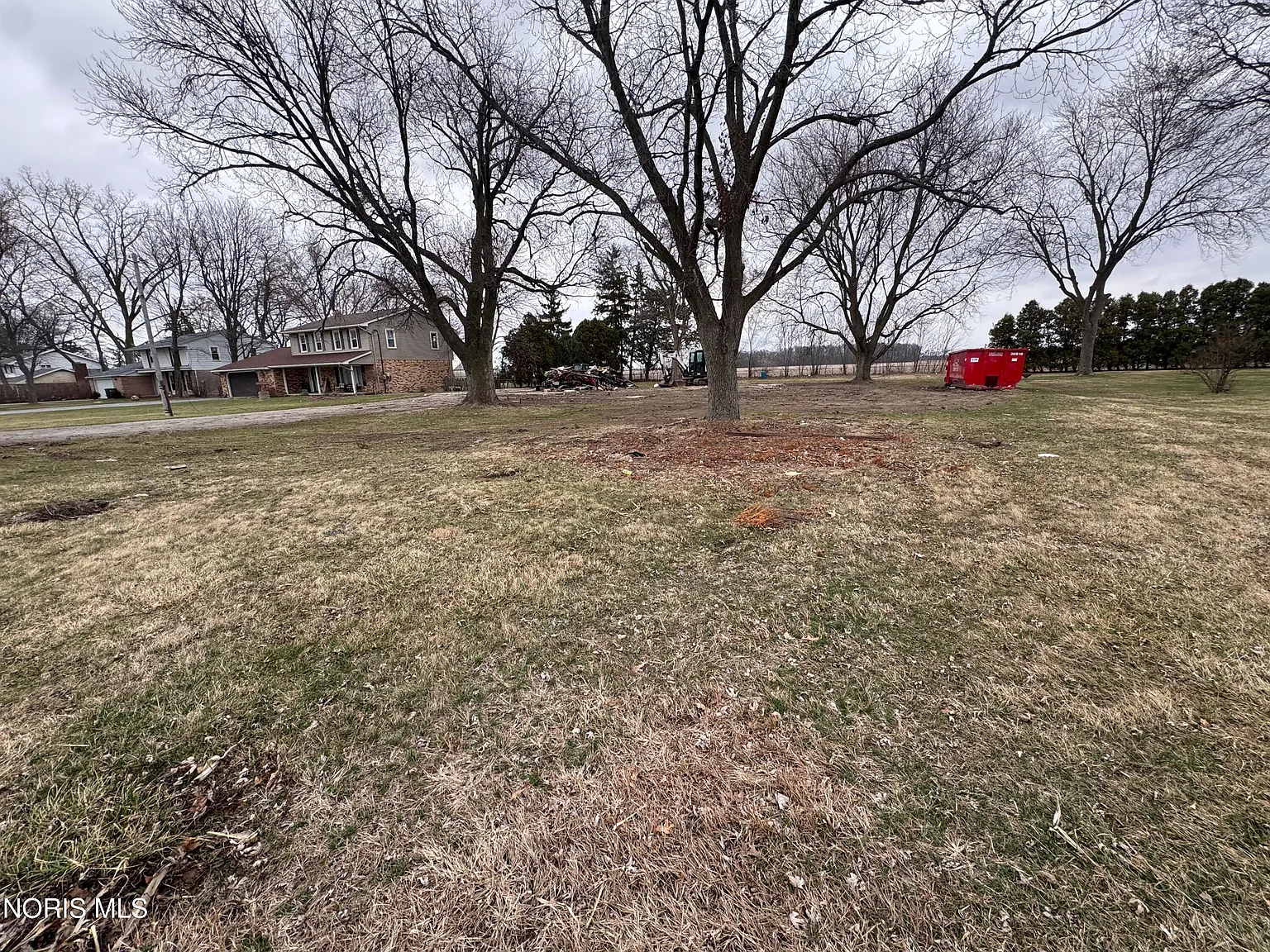 19330 N Dixie Hwy photo 1
