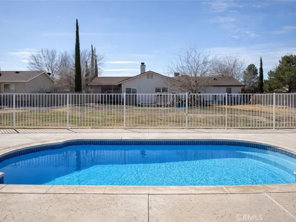 18804 Vine St, Hesperia, CA 92345