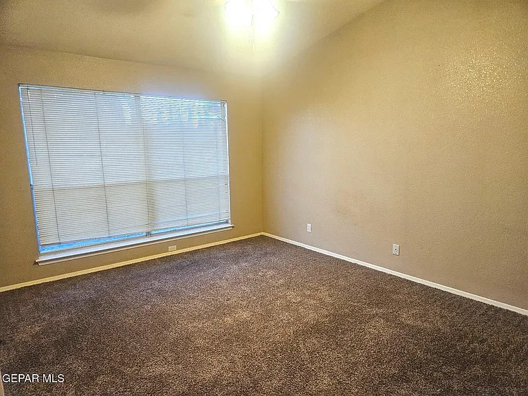 1329 Desierto Rosa Pl — Photo 11