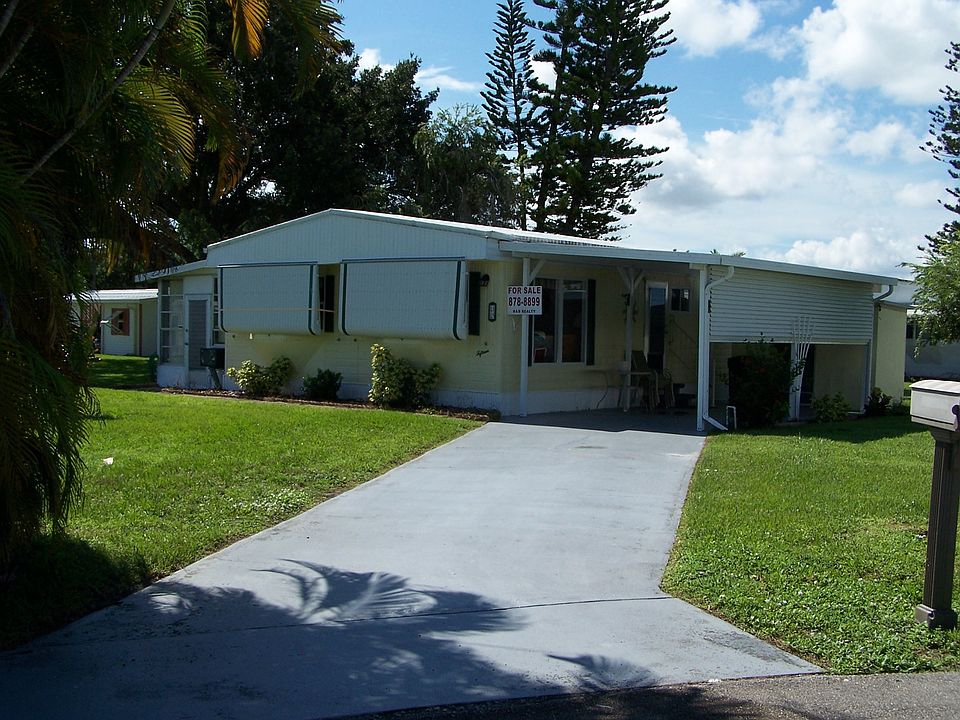 1st image of 15 Hidalgo Ln