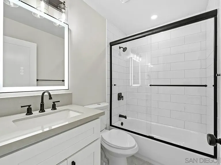 352 Imperial Beach Blvd — Photo 21