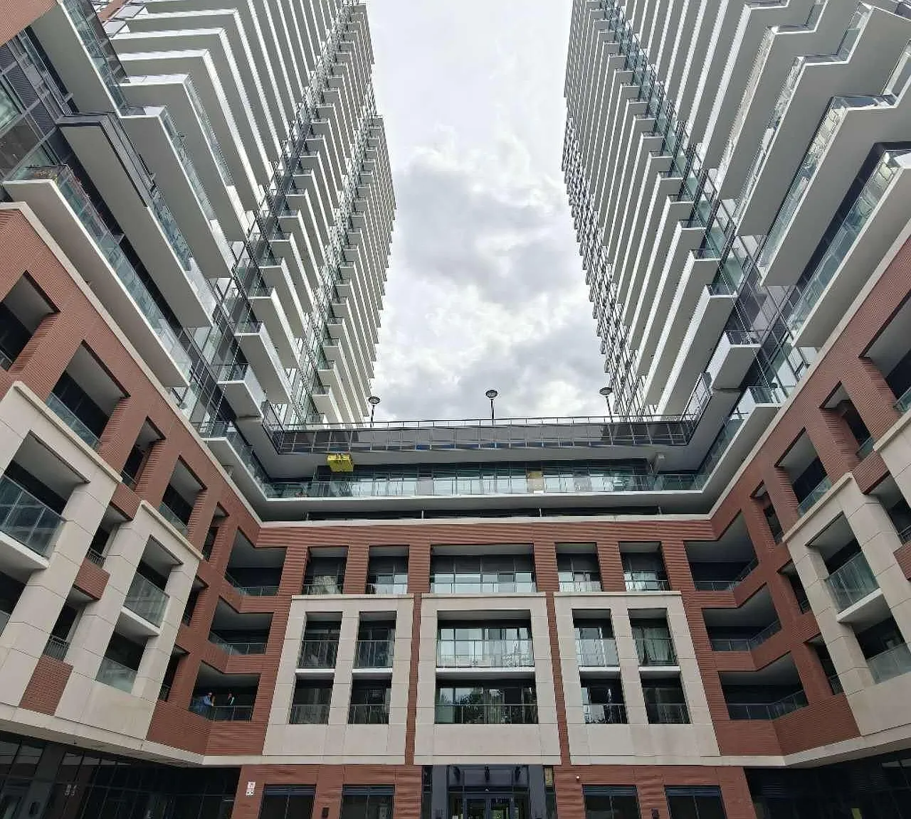 1 bed, $2,100 — Photo 1