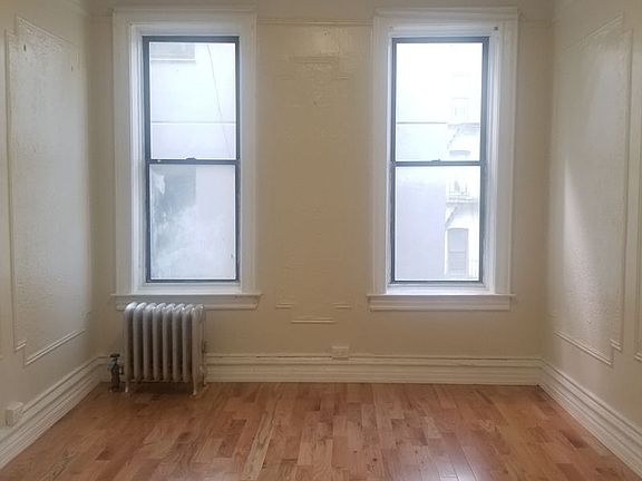 4th image of 654 Rogers Ave #1R