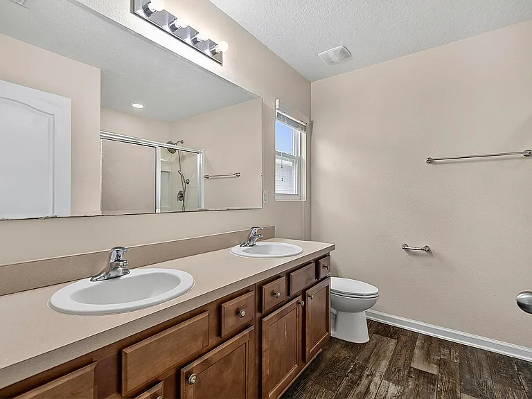 137 Fairway Ct — Photo 41