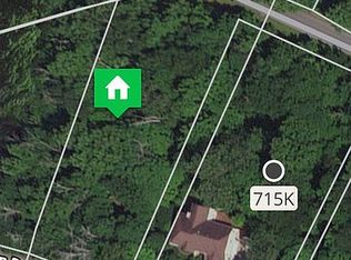 Ridgetop Dr, Morgantown, WV 26508