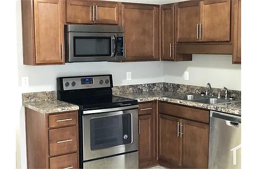 2302 Raleigh Ct #1 Photo 1
