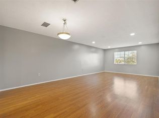 1706 Belleair Forest Dr APT 318, Belleair, FL 33756