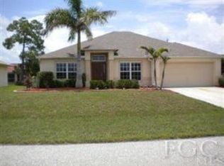1901 NE 16th Pl, Cape Coral, FL 33909