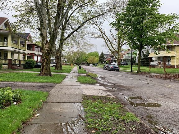 4th image of 13516 3rd Ave