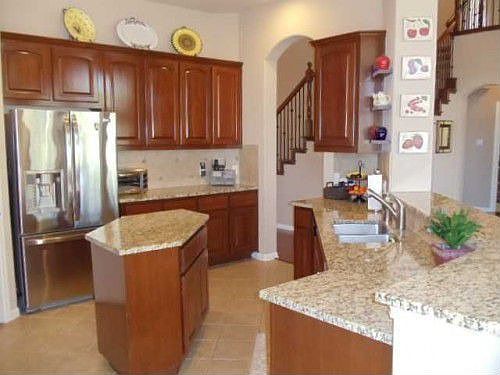 5th image of 2706 Lothian Dr