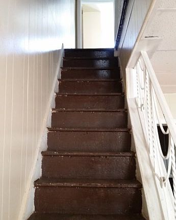 4th image of 756 E Willard St