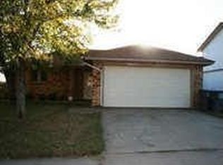 6624 Hughes Dr, Watauga, TX 76148