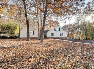 224 Shadowood Dr SE, Calhoun, GA 30701