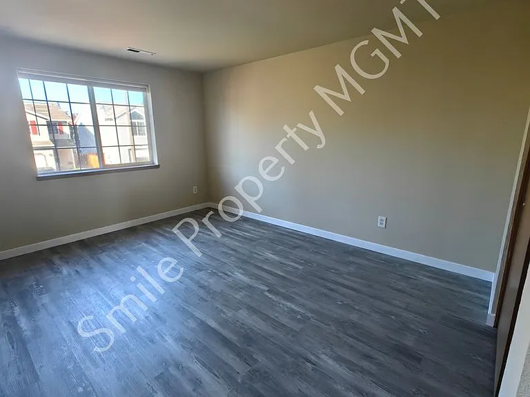 12616 SE Taggart St — Photo 15