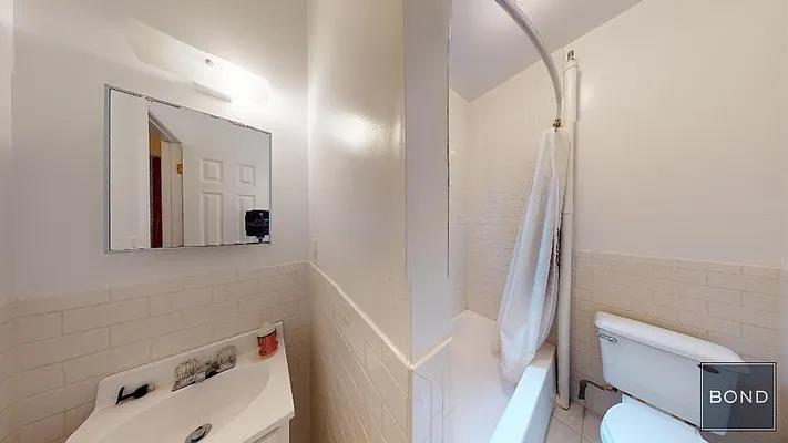 Rented by Bond New York | media 12