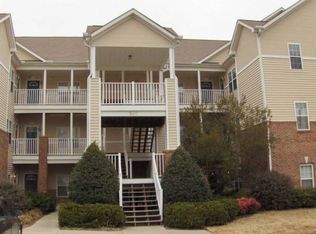 514 Glenolden Ct, Cary, NC 27513
