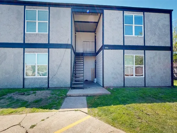 806 Oran Cir APT D, Bryan, TX 77801