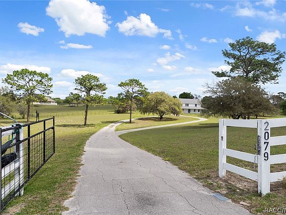 3rd image of 2079 S Ambridge Point