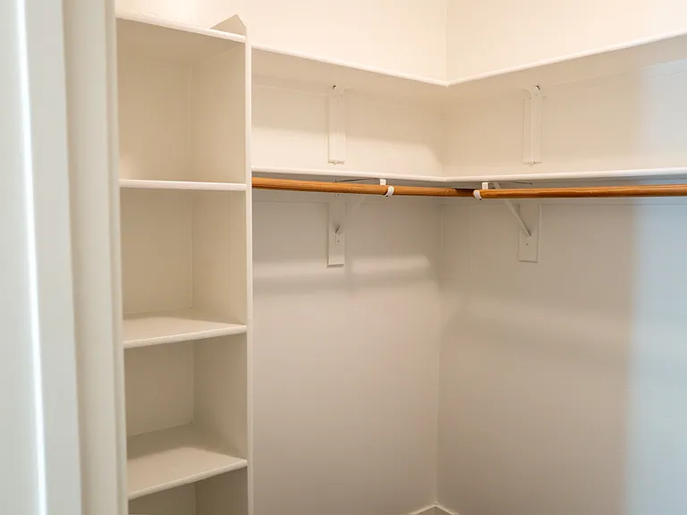 945 E Playa Del Norte Dr #2010 — Photo 23