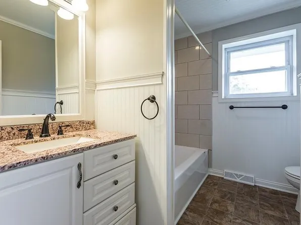 1408 Big Hill Rd, Berea, KY 40403