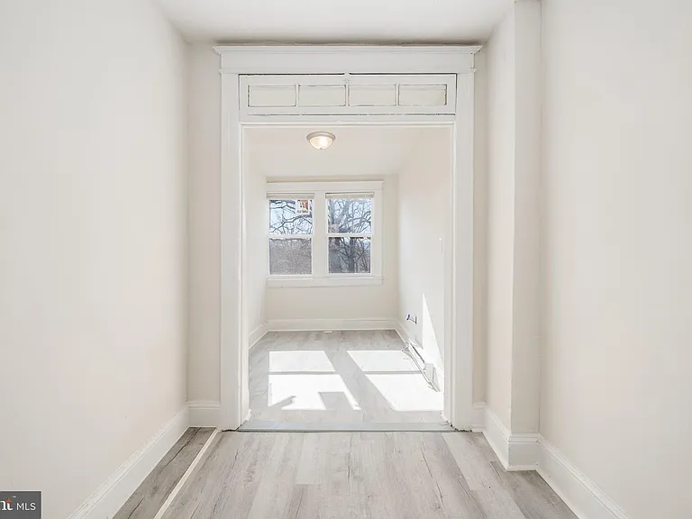 1805 Potomac Ave SE — Photo 35