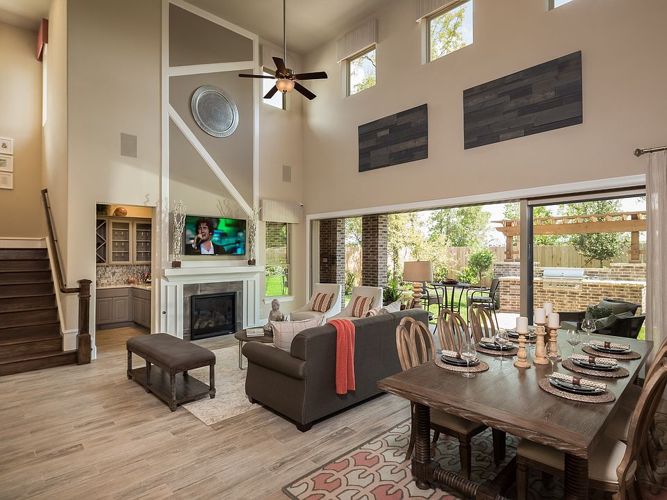 Plan 5050 Living Area