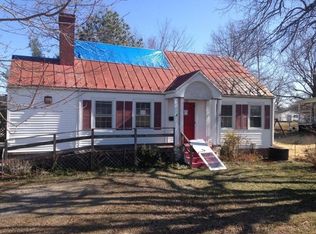 510 W Virginia Ave, Crewe, VA 23930