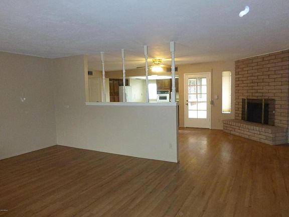 4th image of 4860 W Cinnabar Ave
