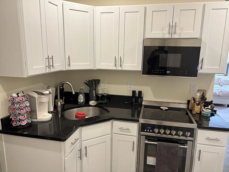 59 Burbank St #17 — Photo 6