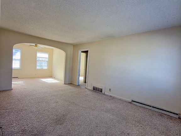 2nd image of 1009 Lynwood Dr