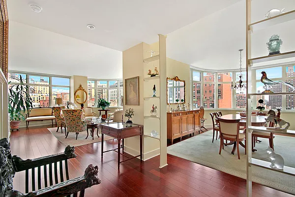 Sold by Corcoran | media 15