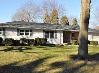 16475 Ronnies Dr, Mishawaka, IN 46544