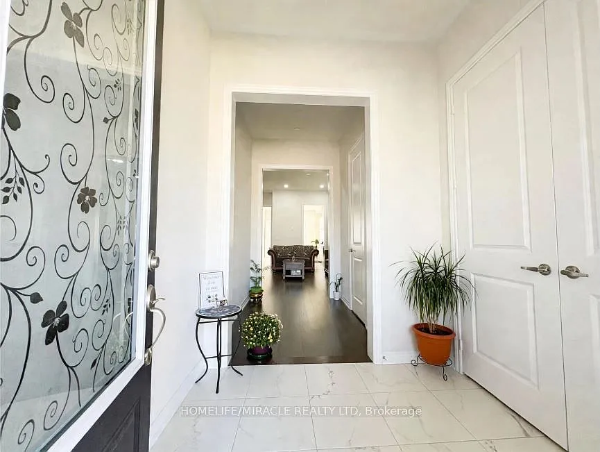 4 bed, $3,400 — Photo 3