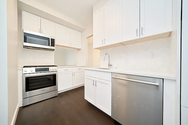 Rented by Living New York | media 22