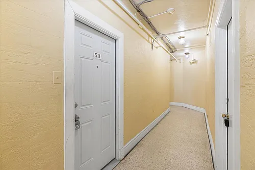 37 S Iowa Ave #5D Photo 1