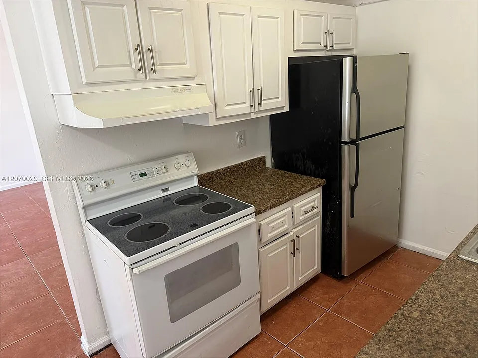 401 SW 13th Pl #723