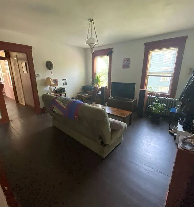 422 Pine St #1