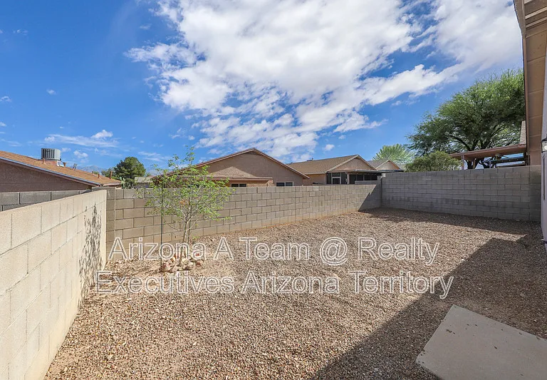 8873 E Rose Tree St — Photo 22