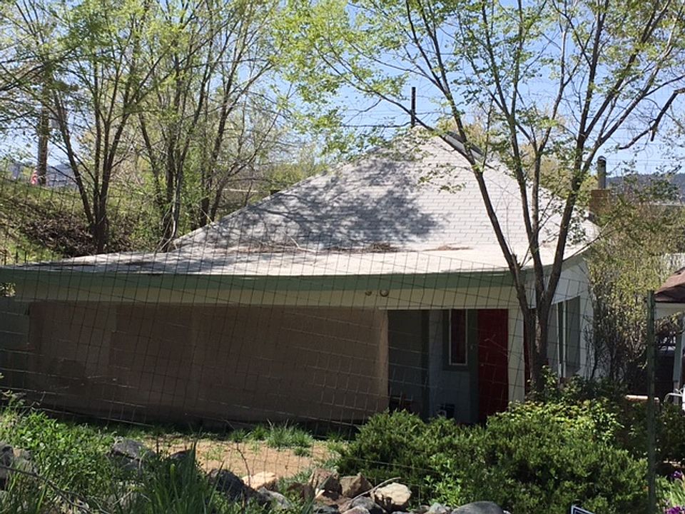 1st image of 606 S Montezuma St