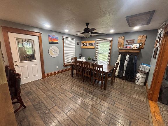 3rd image of 1427 Jackson Ave