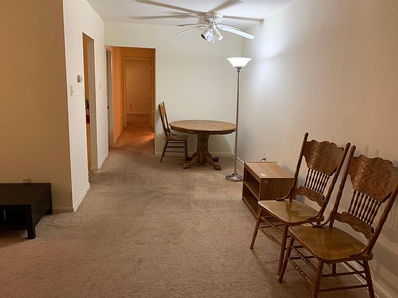 2nd image of 18 Marvin Dr APT B6