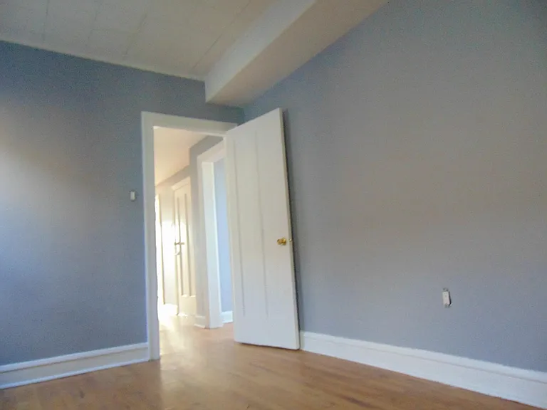 4450 S Homan Ave #3 — Photo 10
