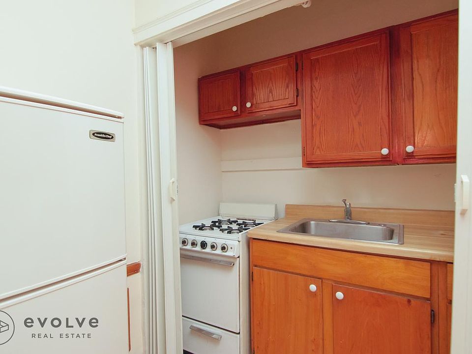 2nd image of 5301 N Ashland Ave #Ta1l