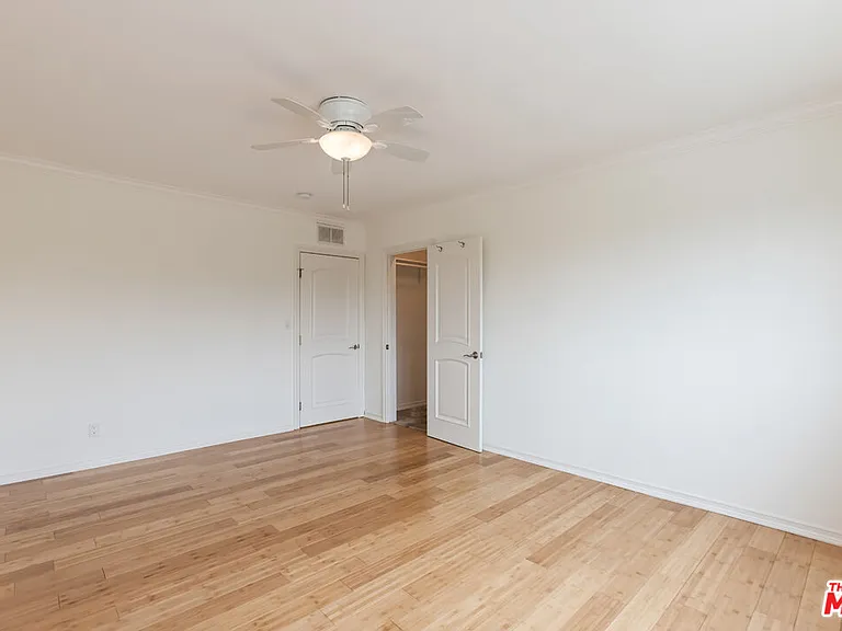 1226 Franklin St #4 — Photo 28