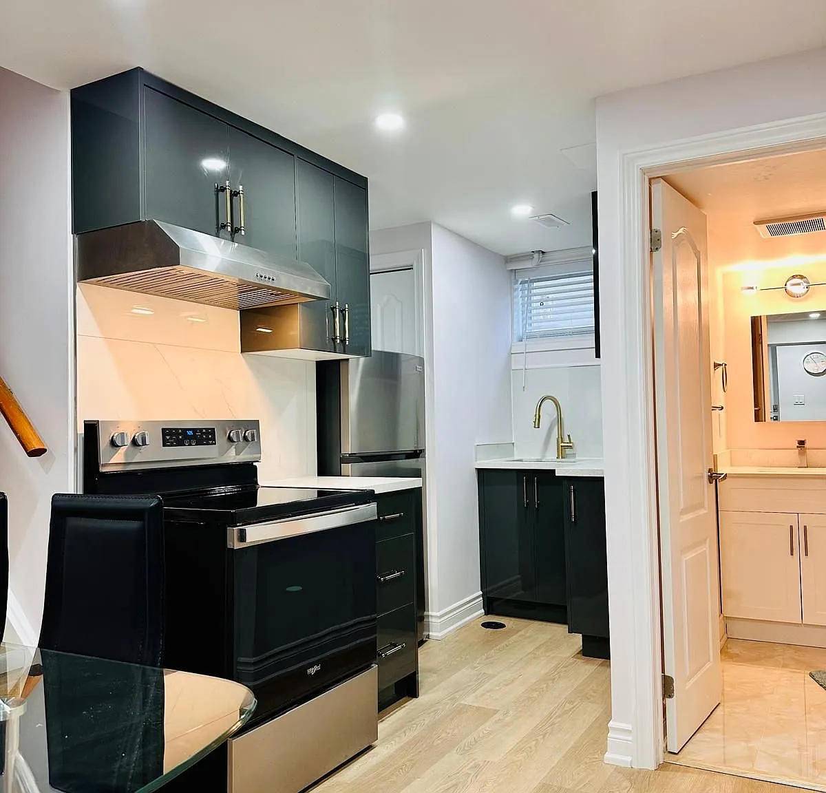 2 bed, $1,800 — Photo 2