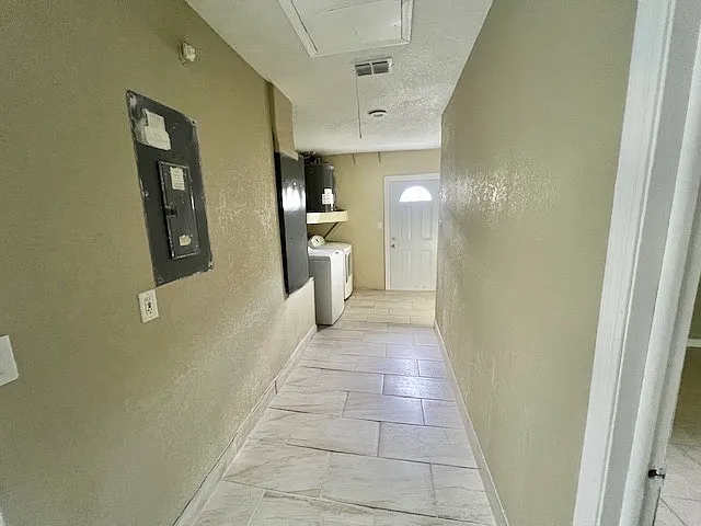 208 Coral Reef Cir — Photo 21