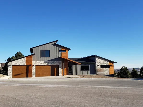 514 Ranchester St, Rapid City, SD 57701