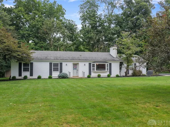 682 Milford Hills Dr, Milford, OH 45150