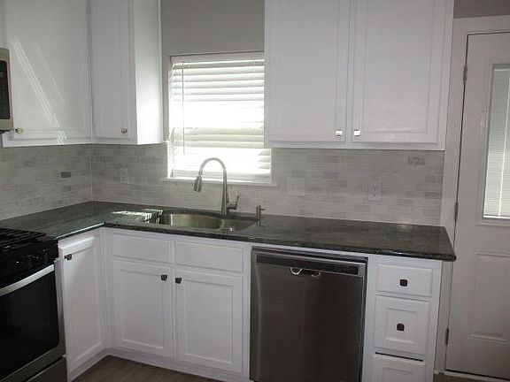 3rd image of 5506 Martel Ave