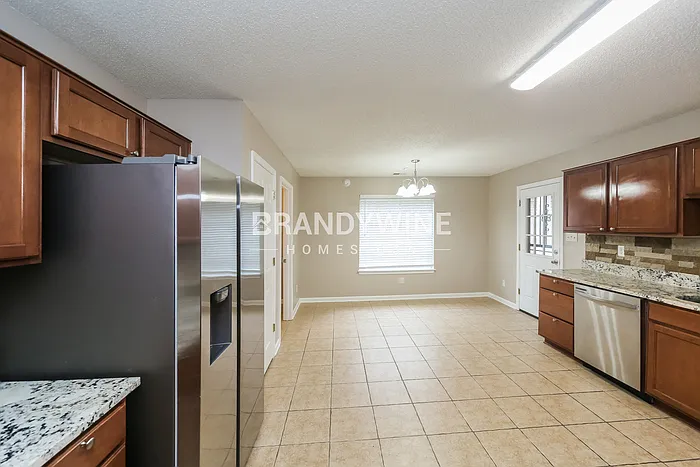 6828 Kamali Ave — Photo 6